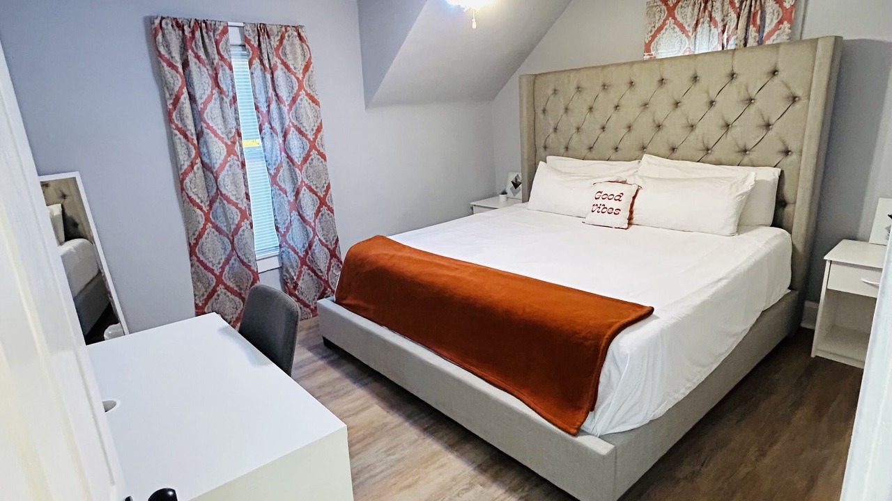 Photo of Bedroom in North End