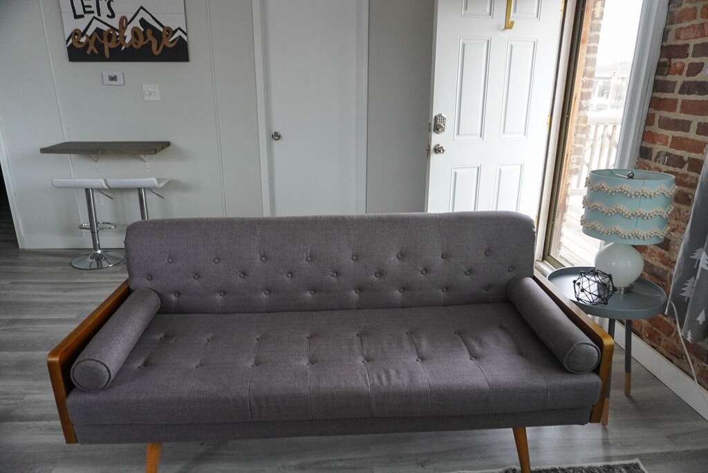 Photo of Livingroom in Van Buren
