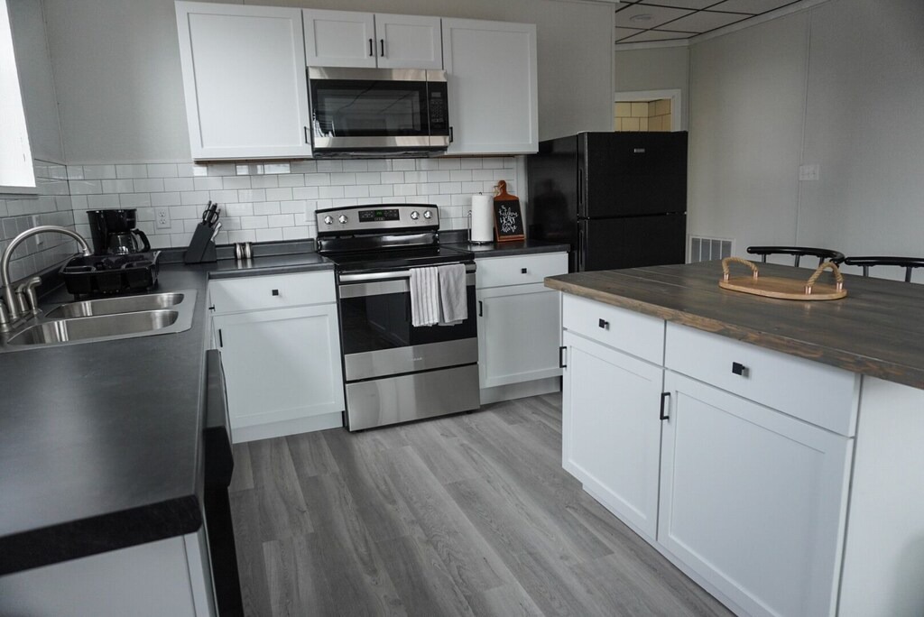 Photo of Kitchen in Van Buren