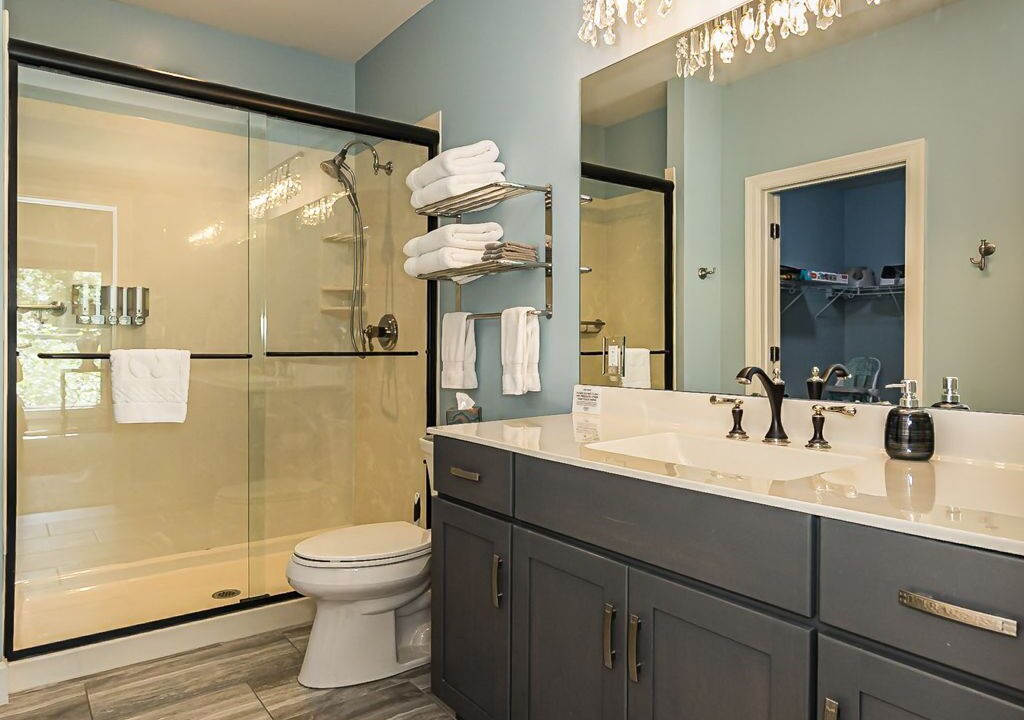 Photo of Bathroom in Innsbrook