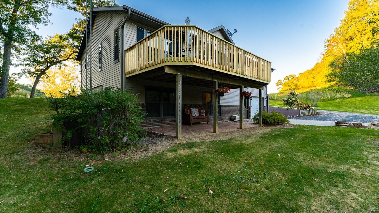 Photo of Outdoor in Mather