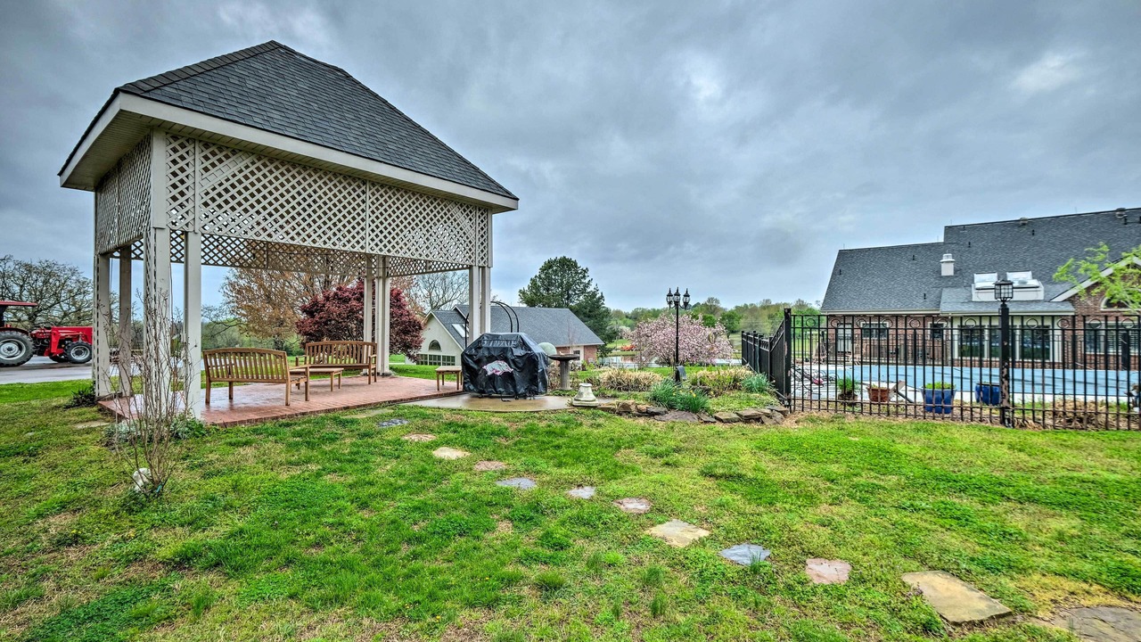 Photo of Outdoor in Fayetteville