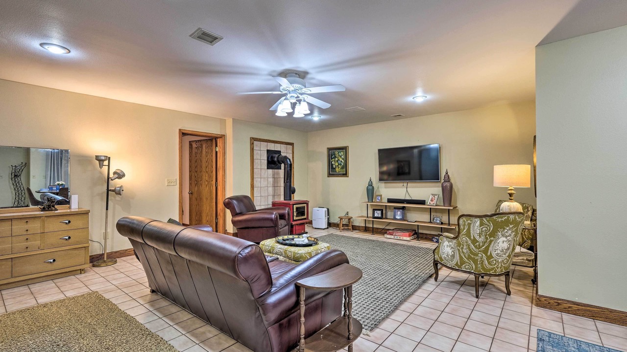 Photo of Livingroom in Fayetteville