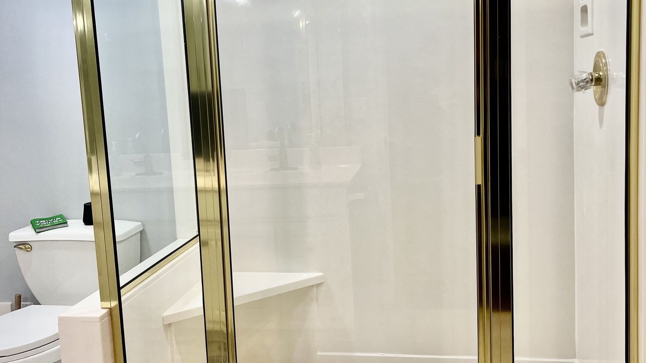 Photo of Bathroom in Hot Springs Village