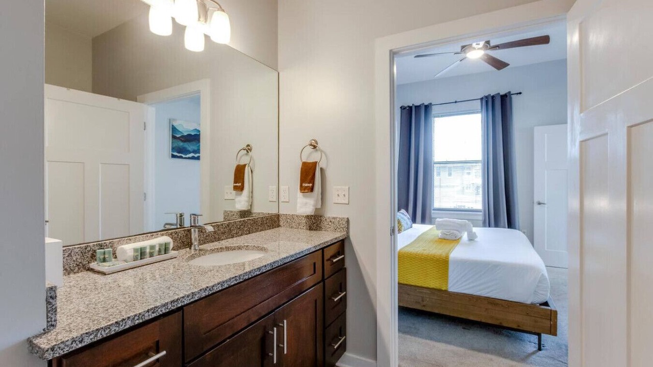 Photo of Bathroom in Hillsboro Village