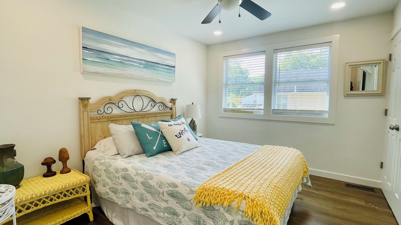 Photo of Bedroom in Gallatin