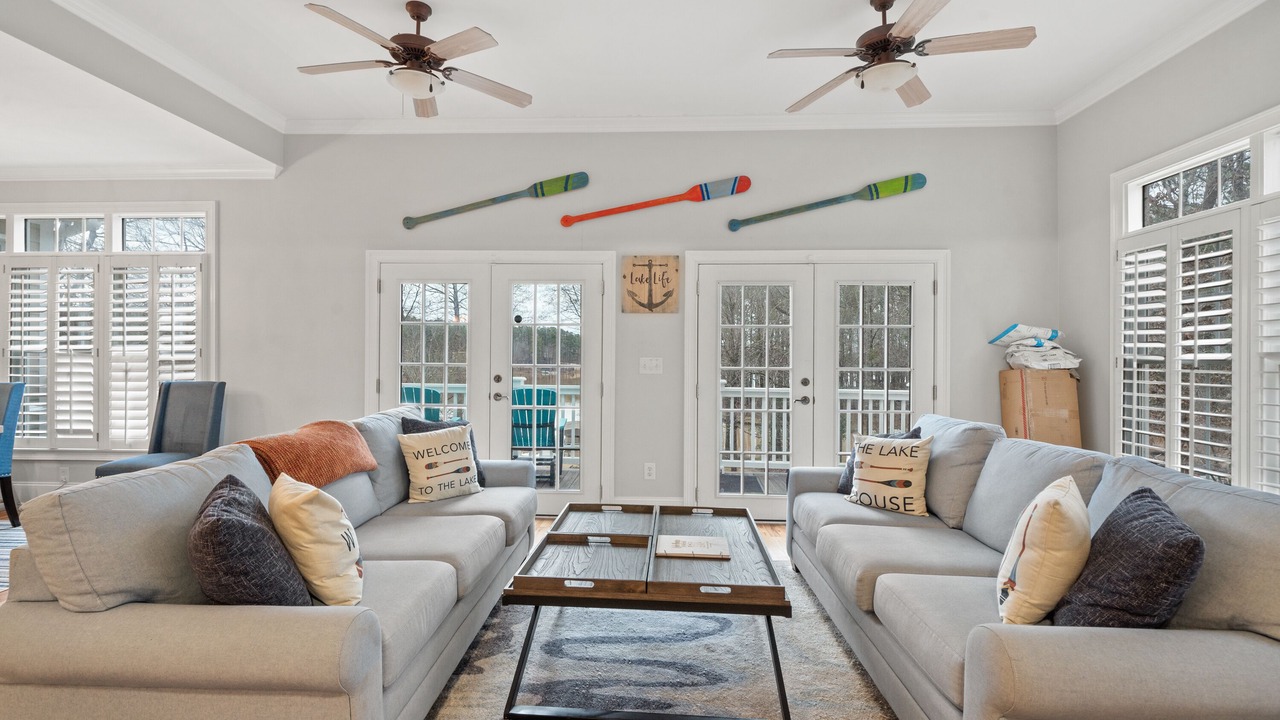 Photo of Livingroom in Eatonton