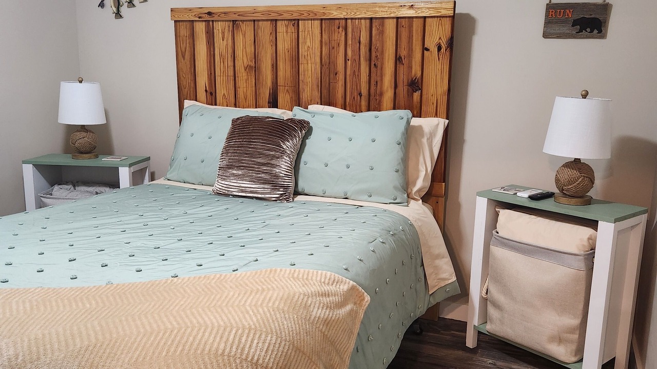 Photo of Bedroom in Glenwood