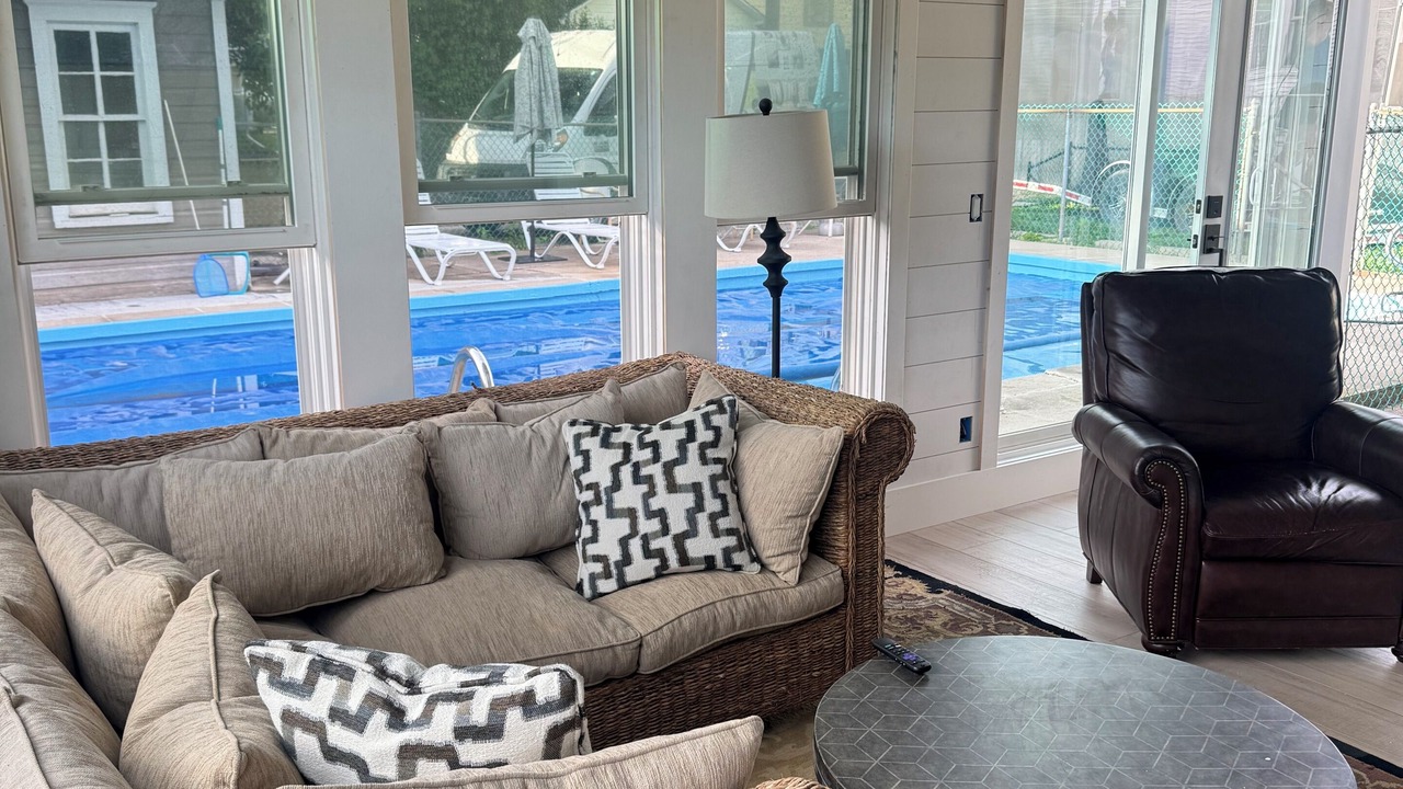 Photo of Livingroom in Dyersville