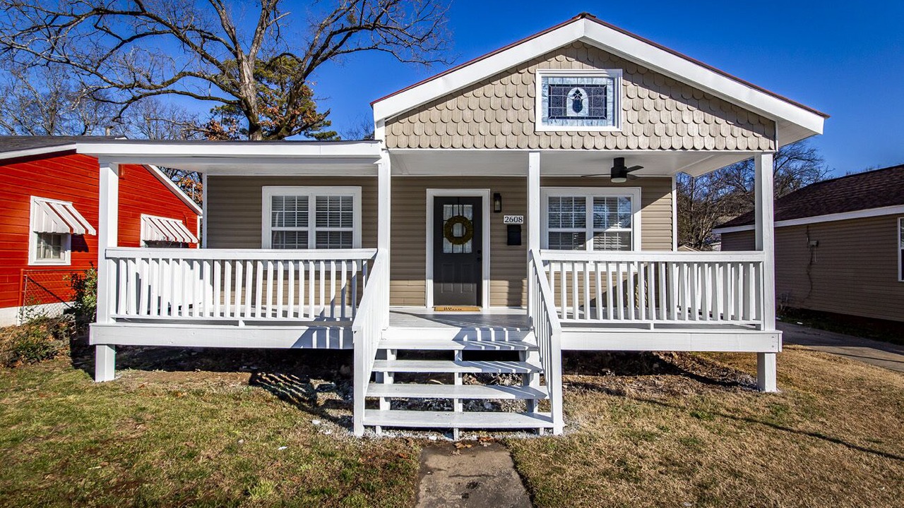Photo of Outdoor in Capital View