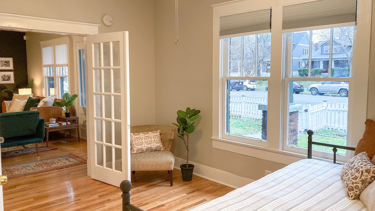 Photo of Bedroom in Historic Edgefield