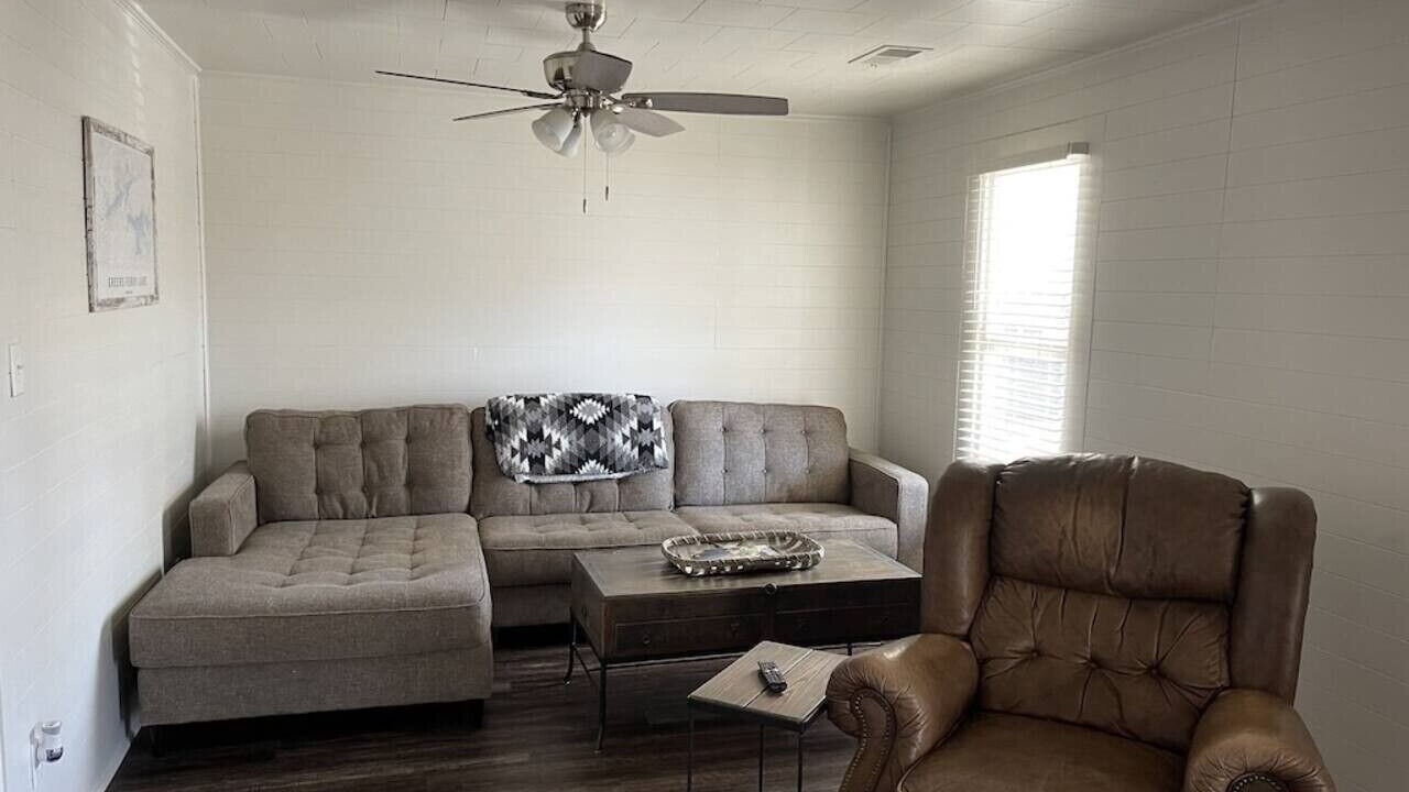 Photo of Livingroom in Greers Ferry