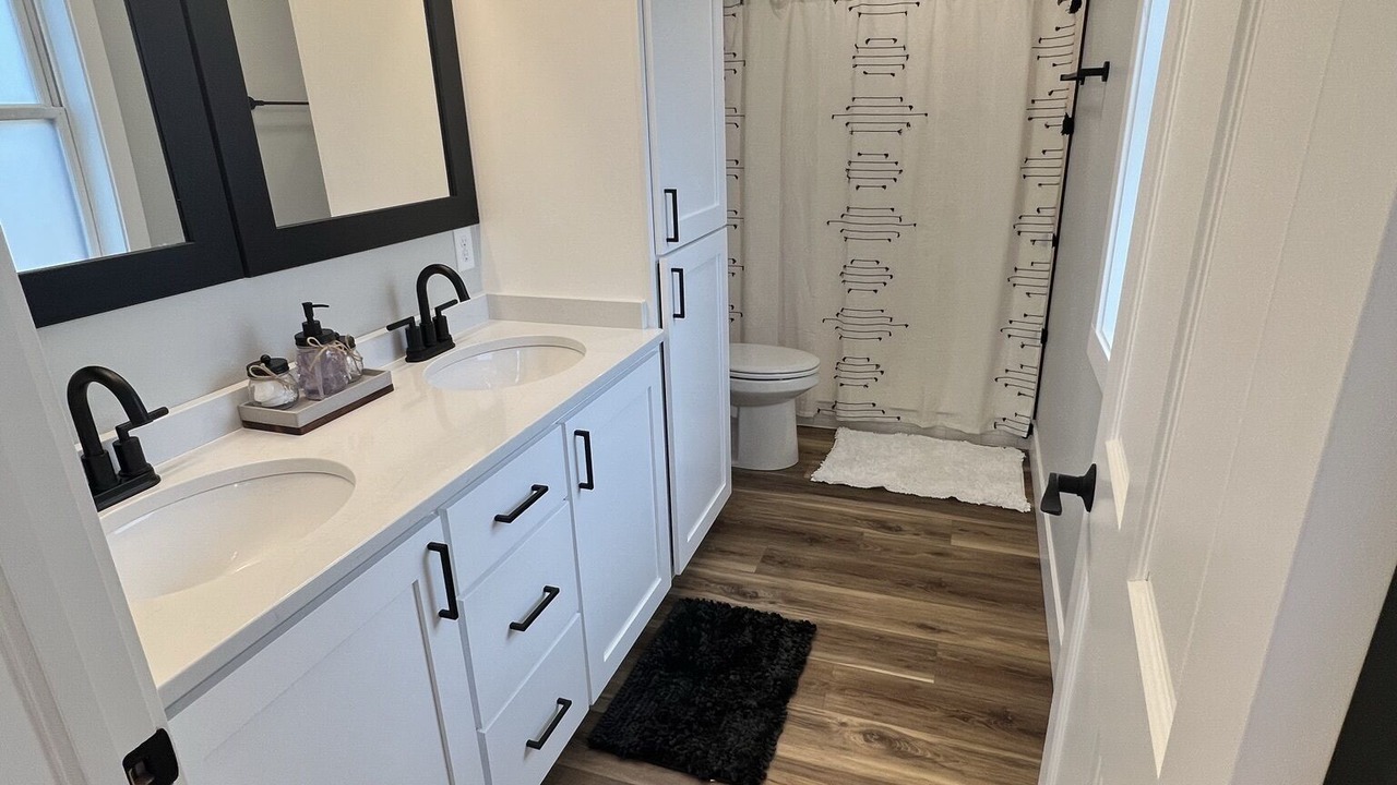 Photo of Bathroom in New Lisbon