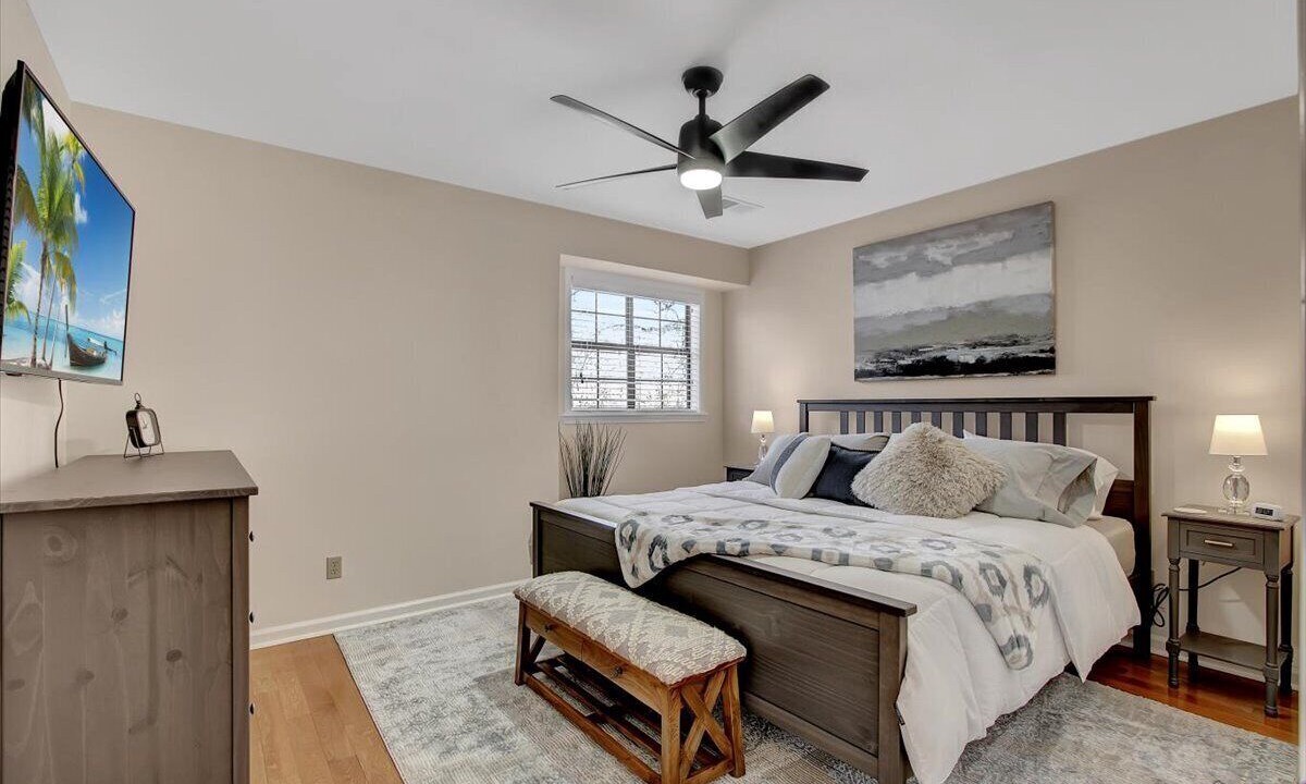 Photo of Bedroom in Lake Hamilton