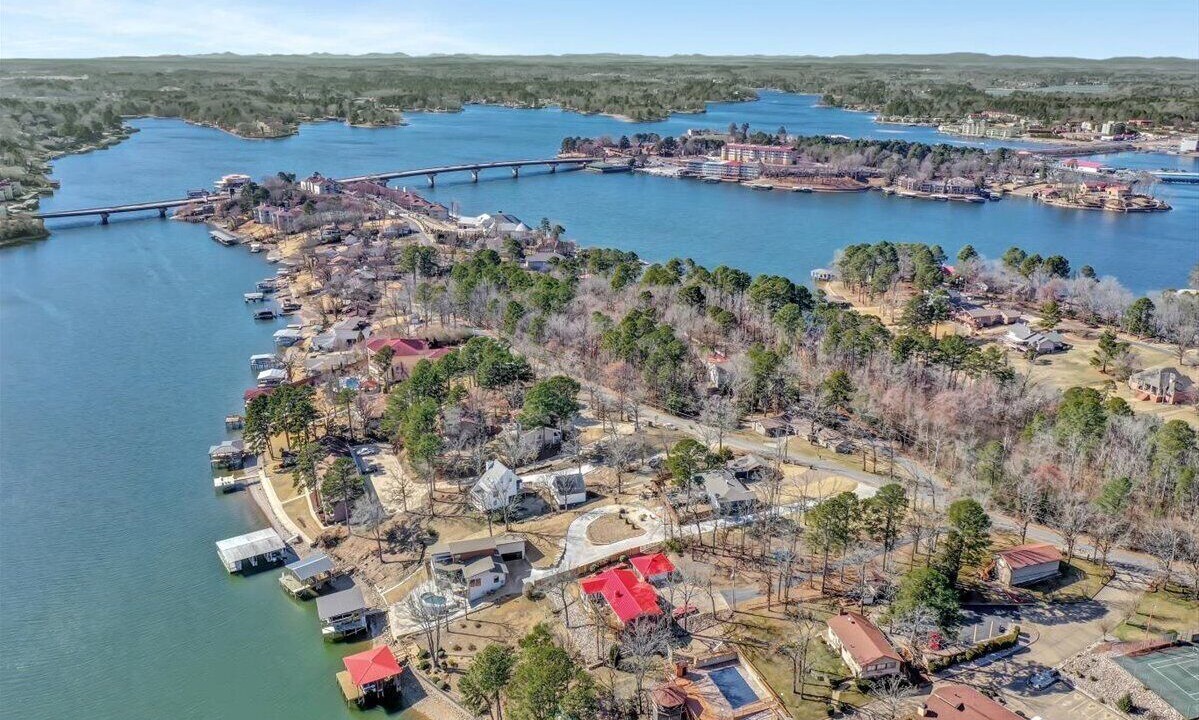 Photo of Outdoor in Lake Hamilton