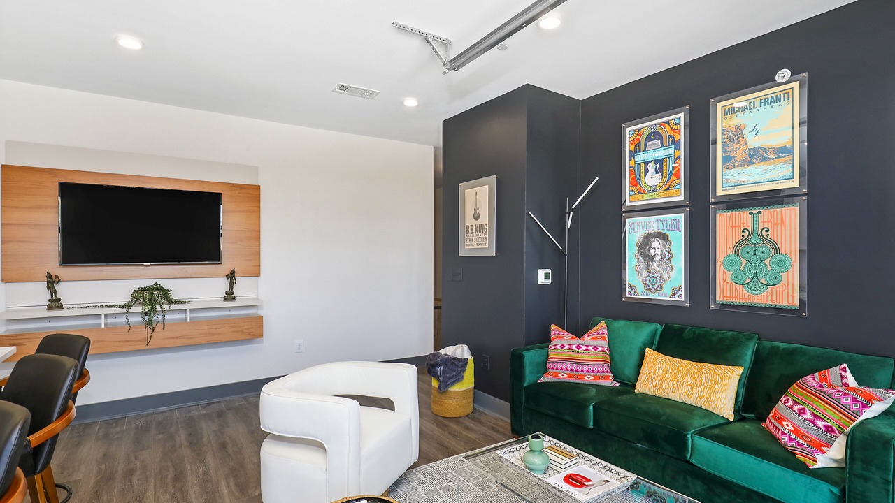 Photo of Livingroom in Rolling Mill Hill