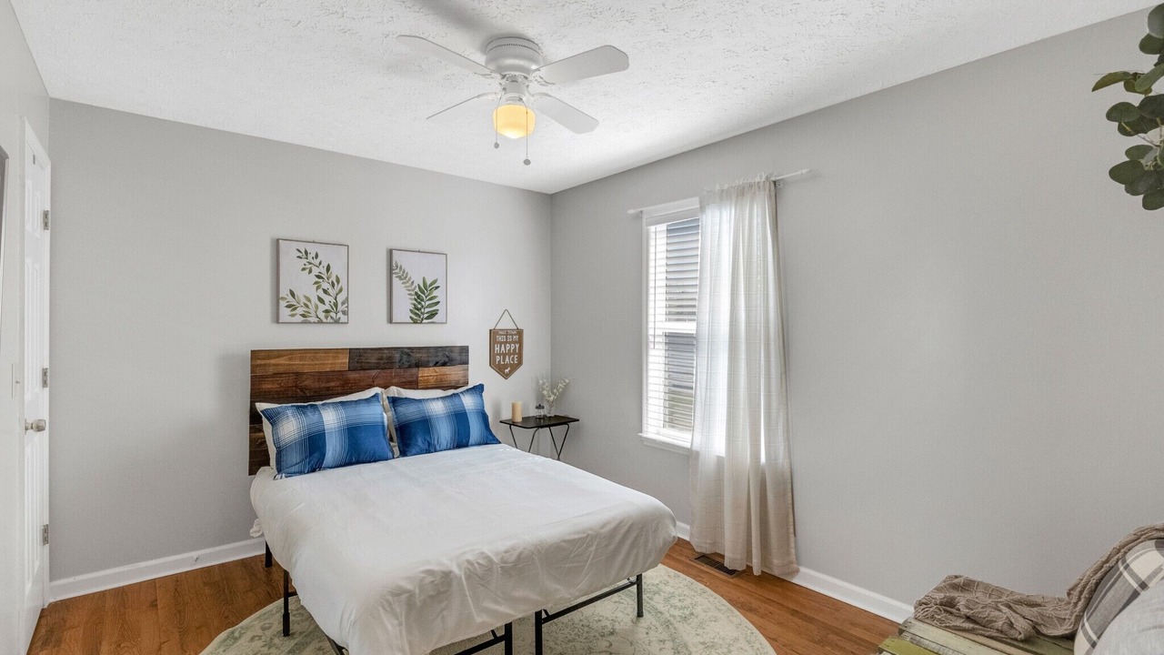 Photo of Bedroom in Columbia