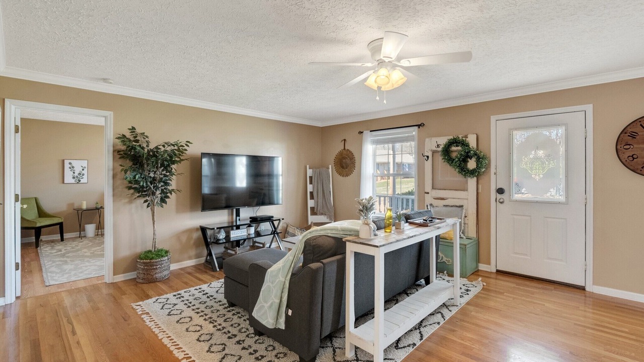 Photo of Livingroom in Columbia