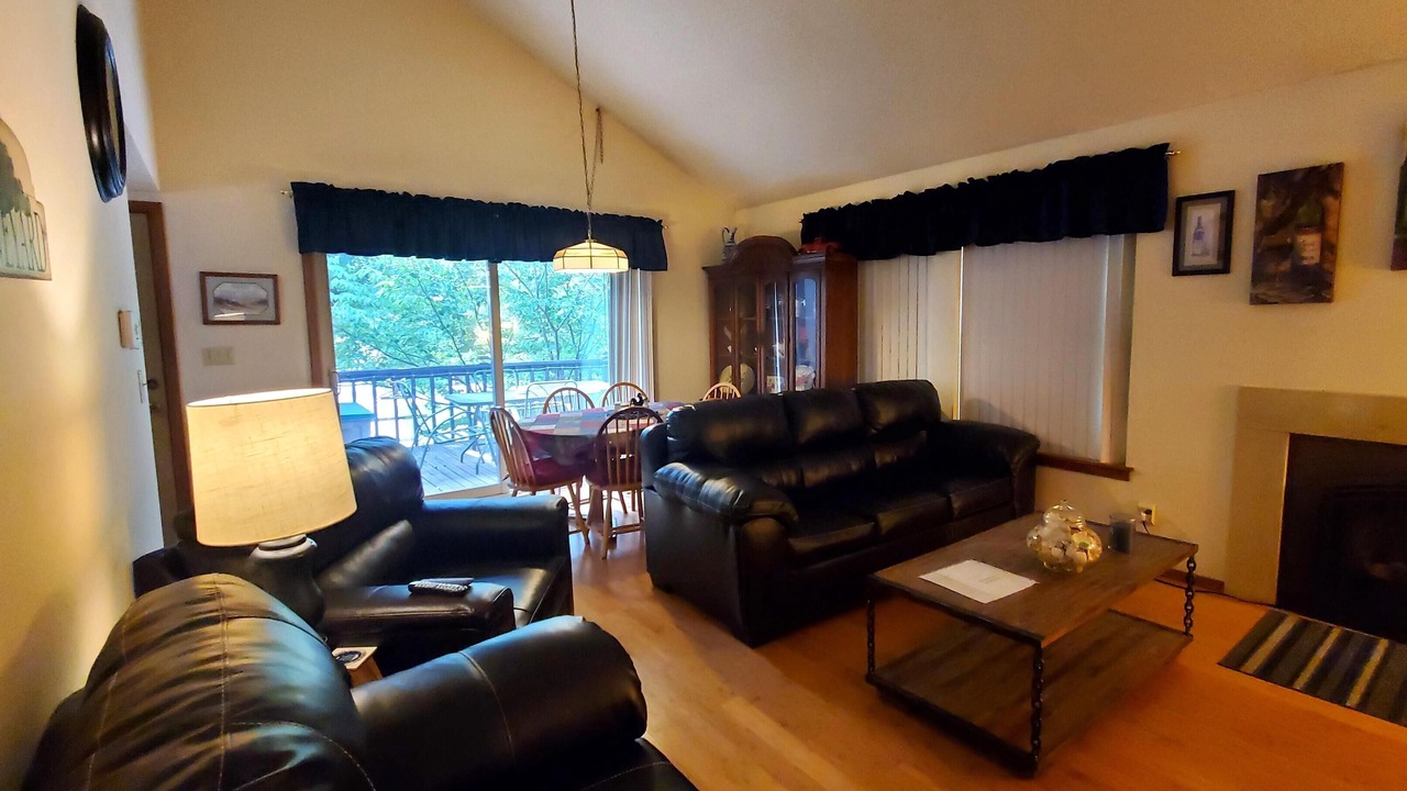 Photo of Livingroom in Holiday Island