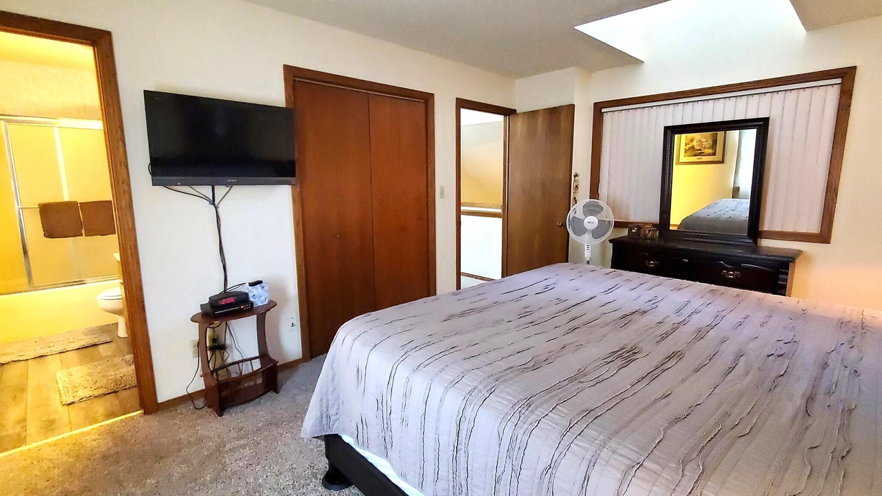 Photo of Bedroom in Holiday Island