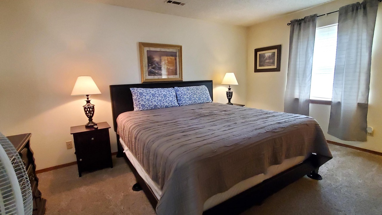 Photo of Bedroom in Holiday Island