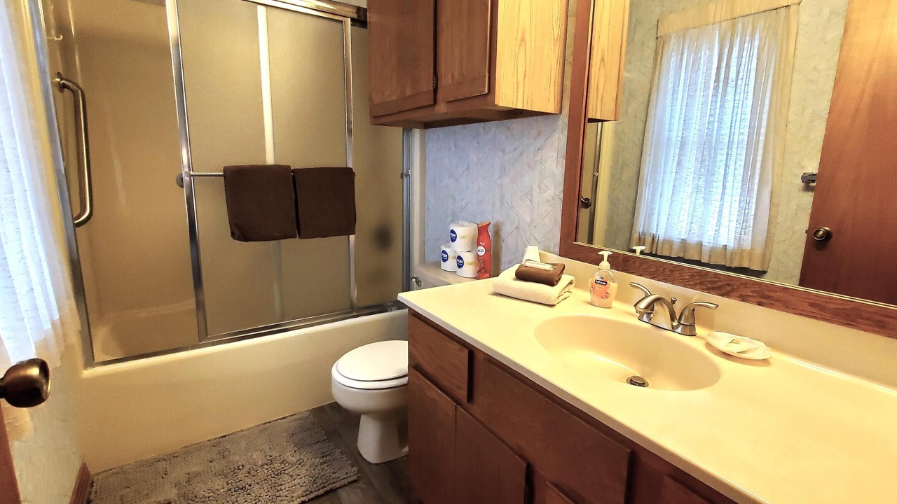 Photo of Bathroom in Holiday Island
