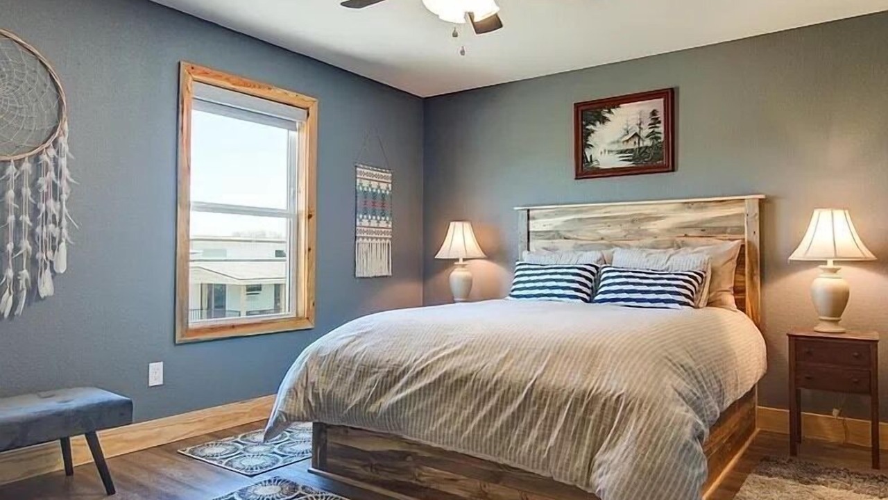 Photo of Bedroom in Glenwood