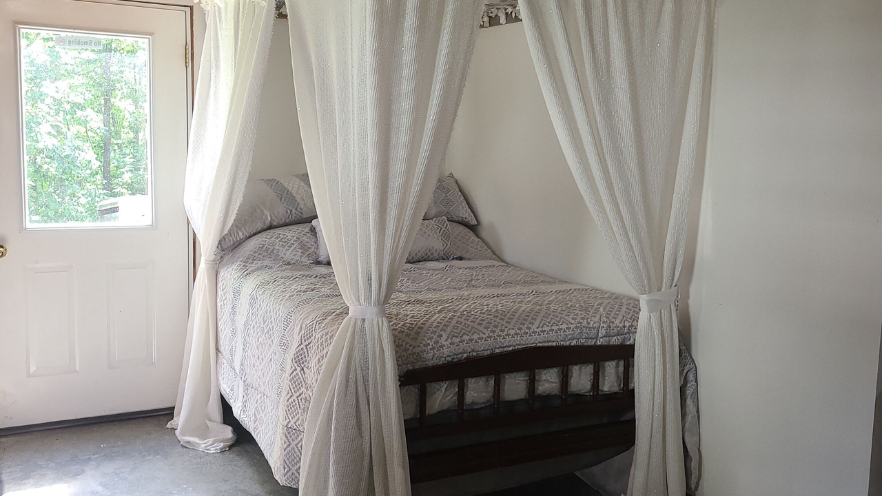 Photo of Bedroom in Cub Run