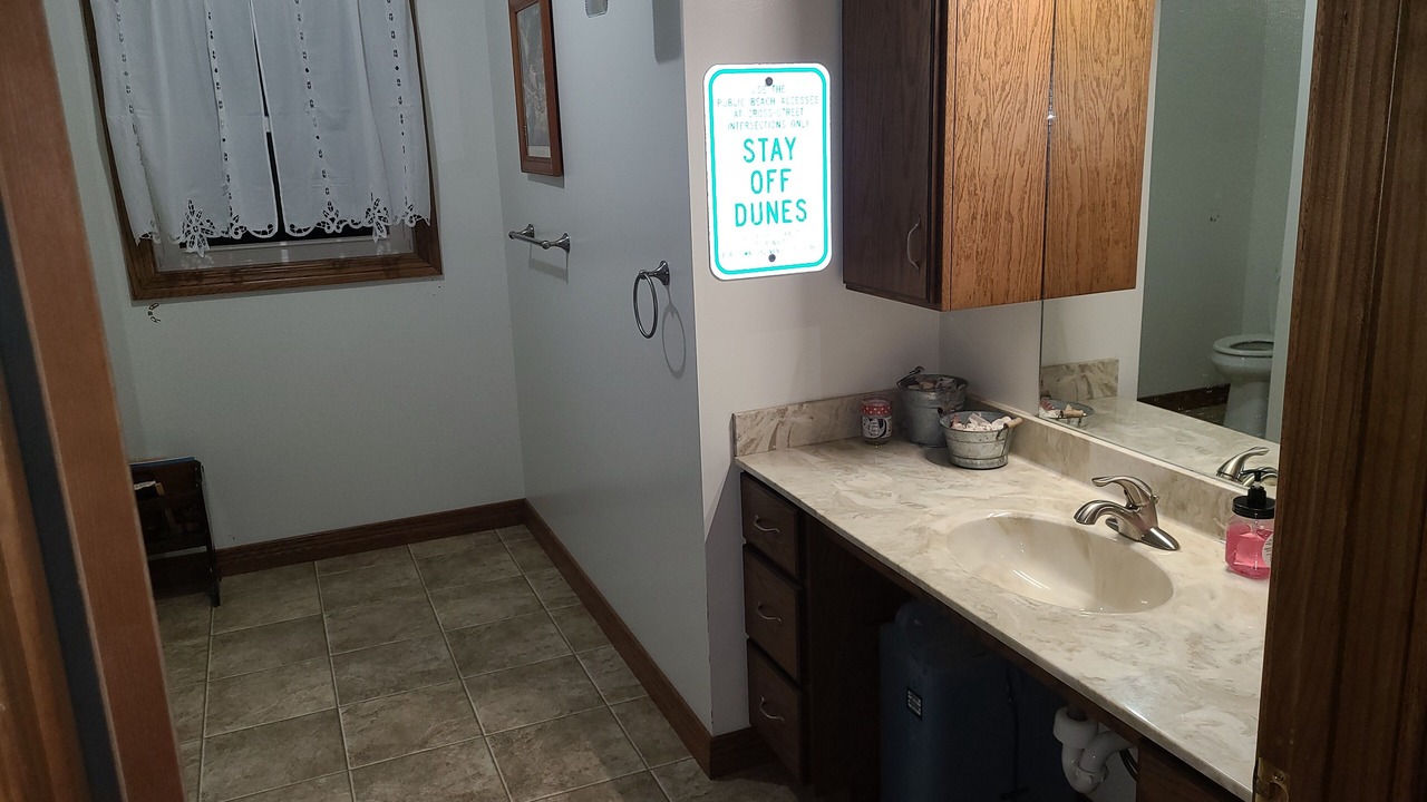 Photo of Bathroom in Cub Run