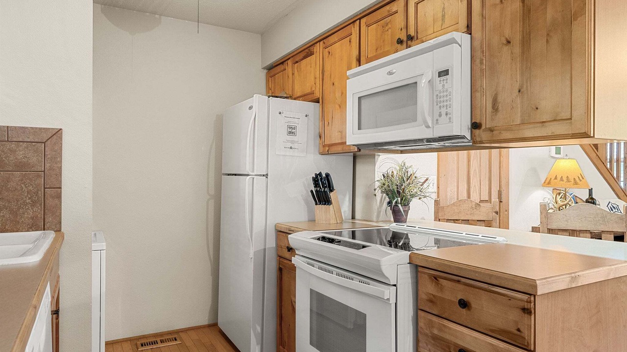 Photo of Kitchen in Reeds Spring
