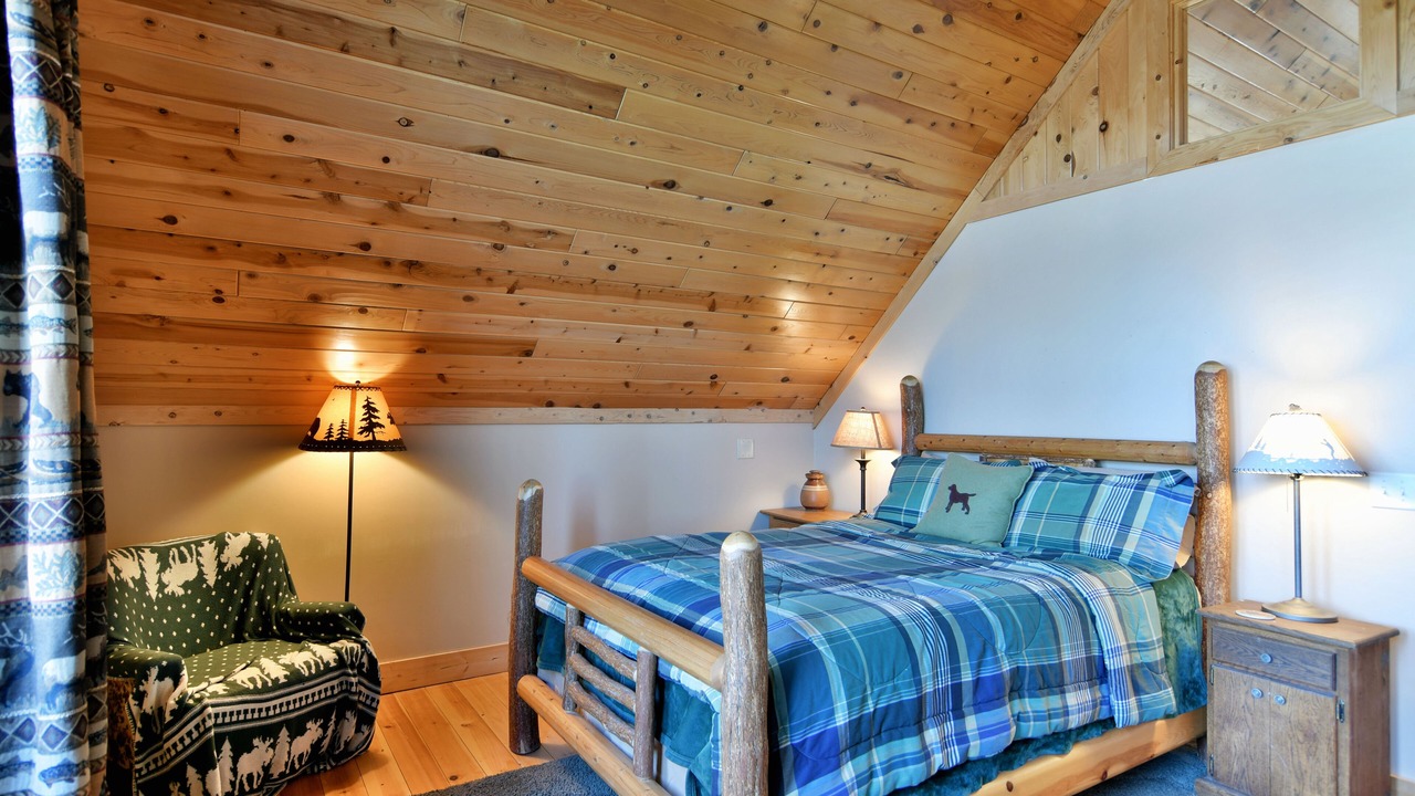 Photo of Bedroom in Brill