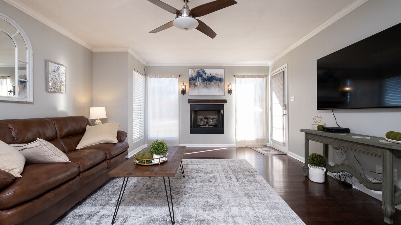 Photo of Livingroom in Little Rock