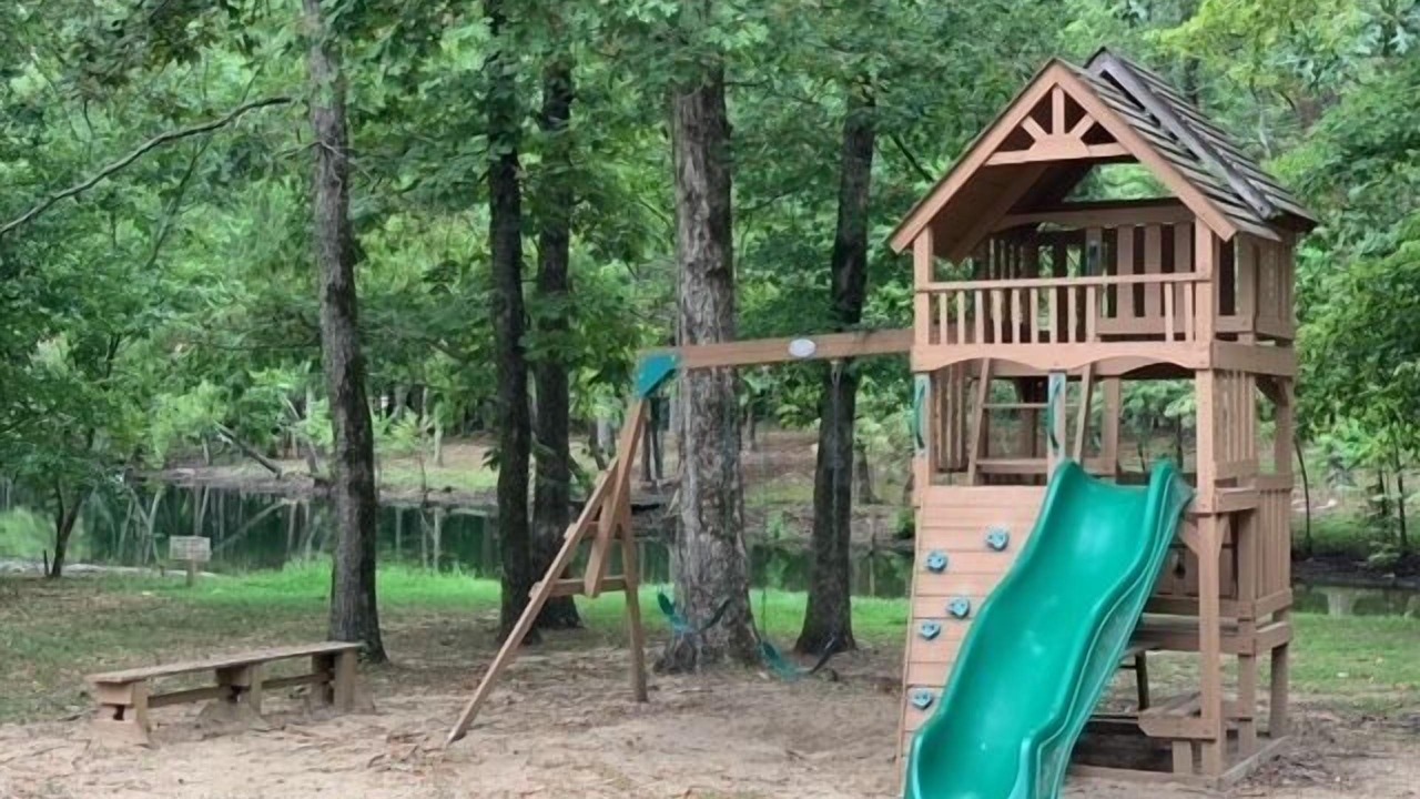 Photo of Others in Broken Bow