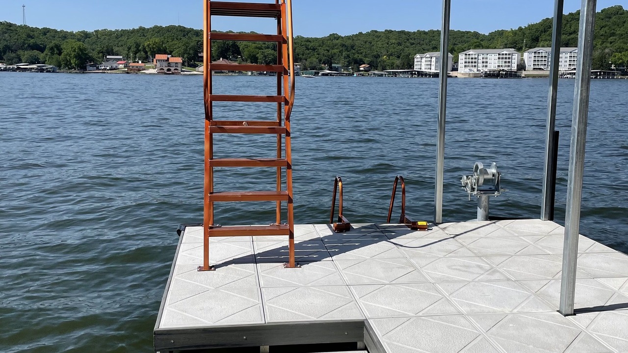 Photo of Others in Gibson Point
