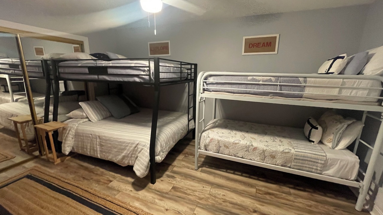 Photo of Bedroom in Gibson Point