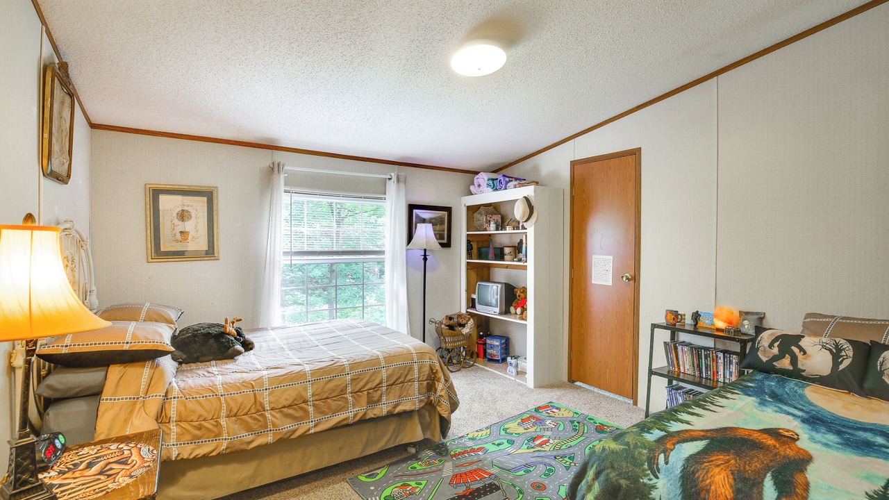 Photo of Bedroom in Brownstown