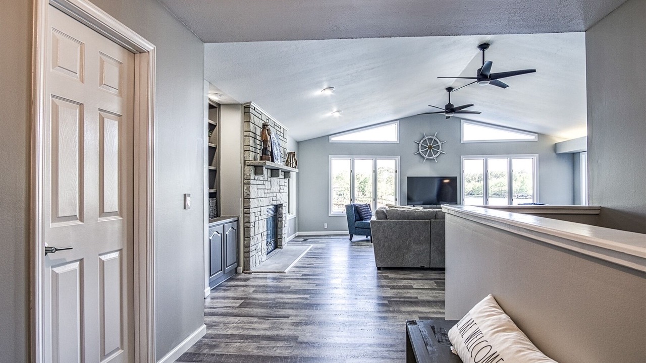Photo of Livingroom in Hot Springs Village