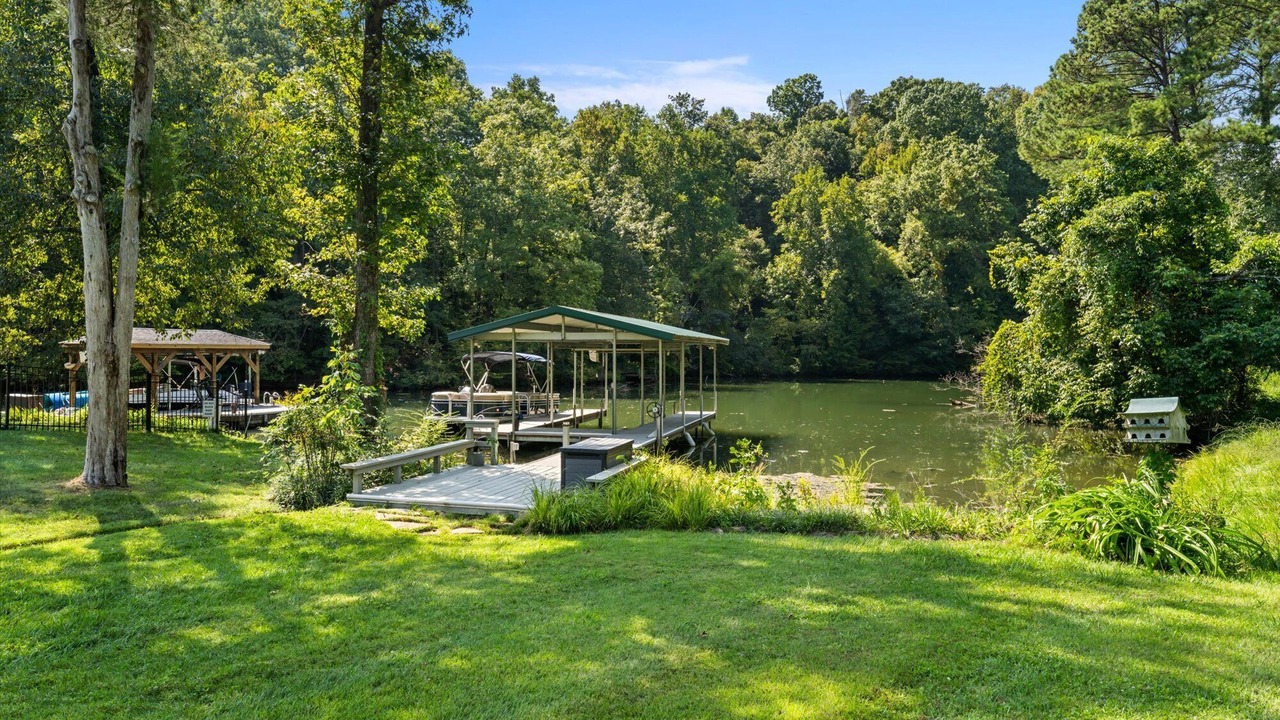 Photo of Outdoor in Ashley Oaks