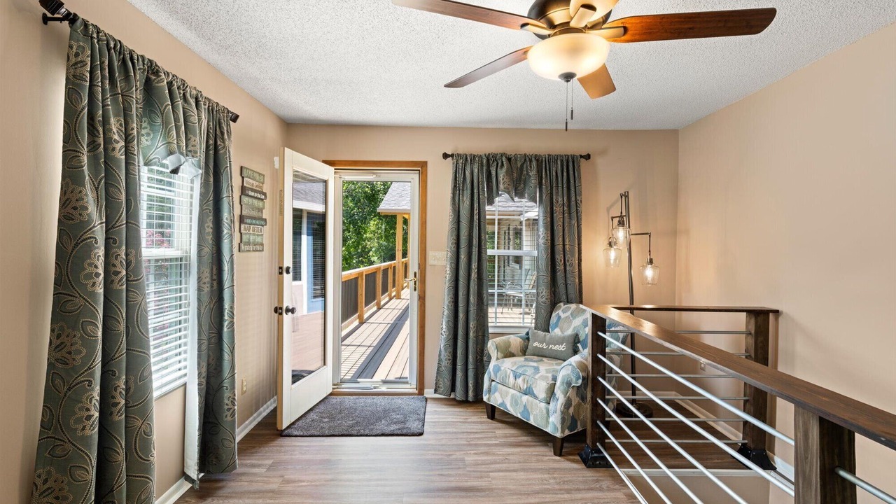 Photo of Bedroom in Ashley Oaks