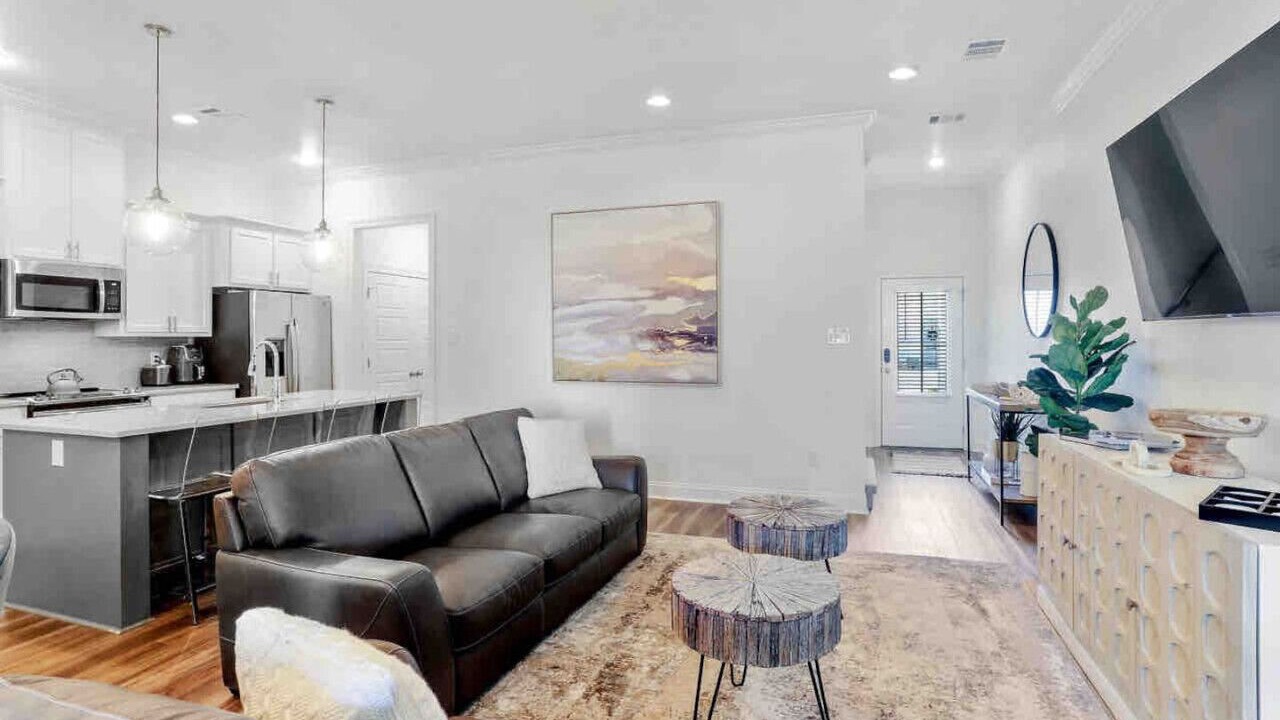 Photo of Livingroom in Highlands - Perkins