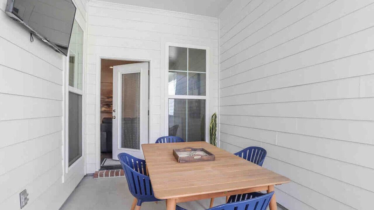 Photo of Outdoor in Highlands - Perkins