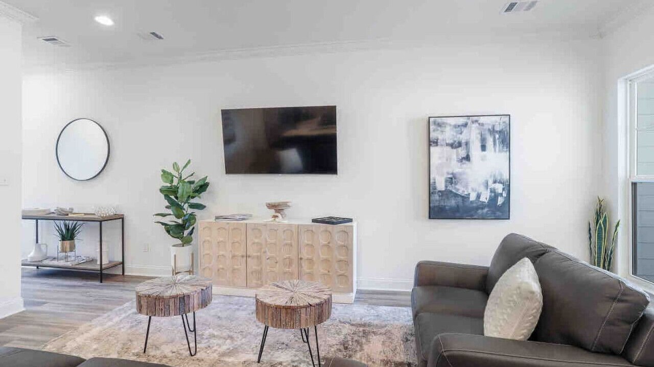 Photo of Livingroom in Highlands - Perkins