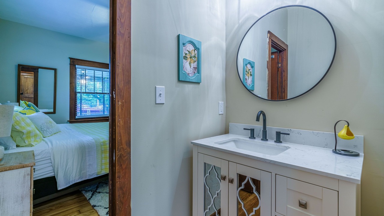 Photo of Bathroom in Rocheport