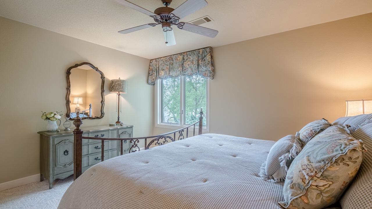 Photo of Bedroom in Hot Springs Village