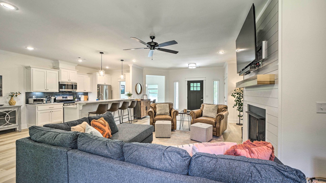Photo of Livingroom in Bella Vista