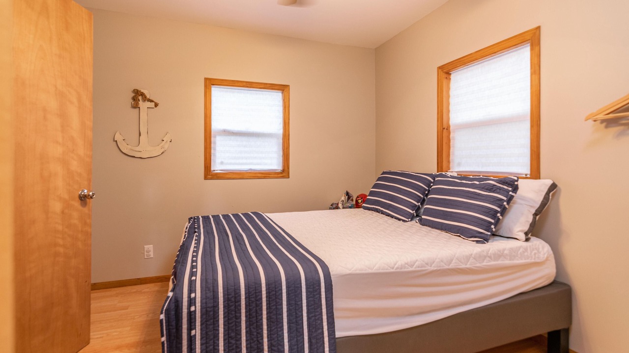 Photo of Bedroom in Arkdale