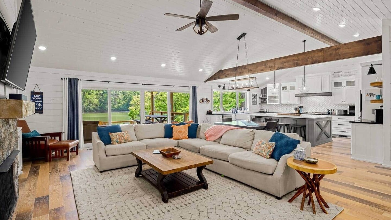 Photo of Livingroom in Bella Vista