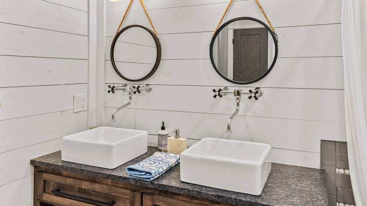 Photo of Bathroom in Bella Vista
