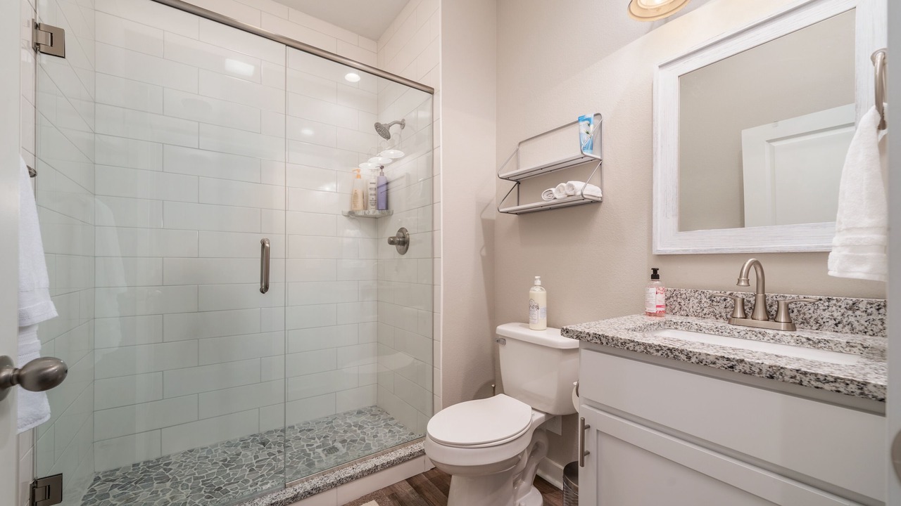 Photo of Bathroom in Lake Hamilton