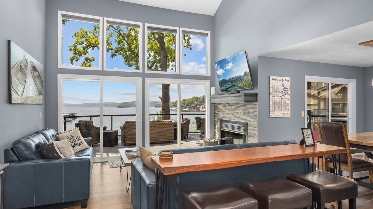Photo of Livingroom in Gravois Mills